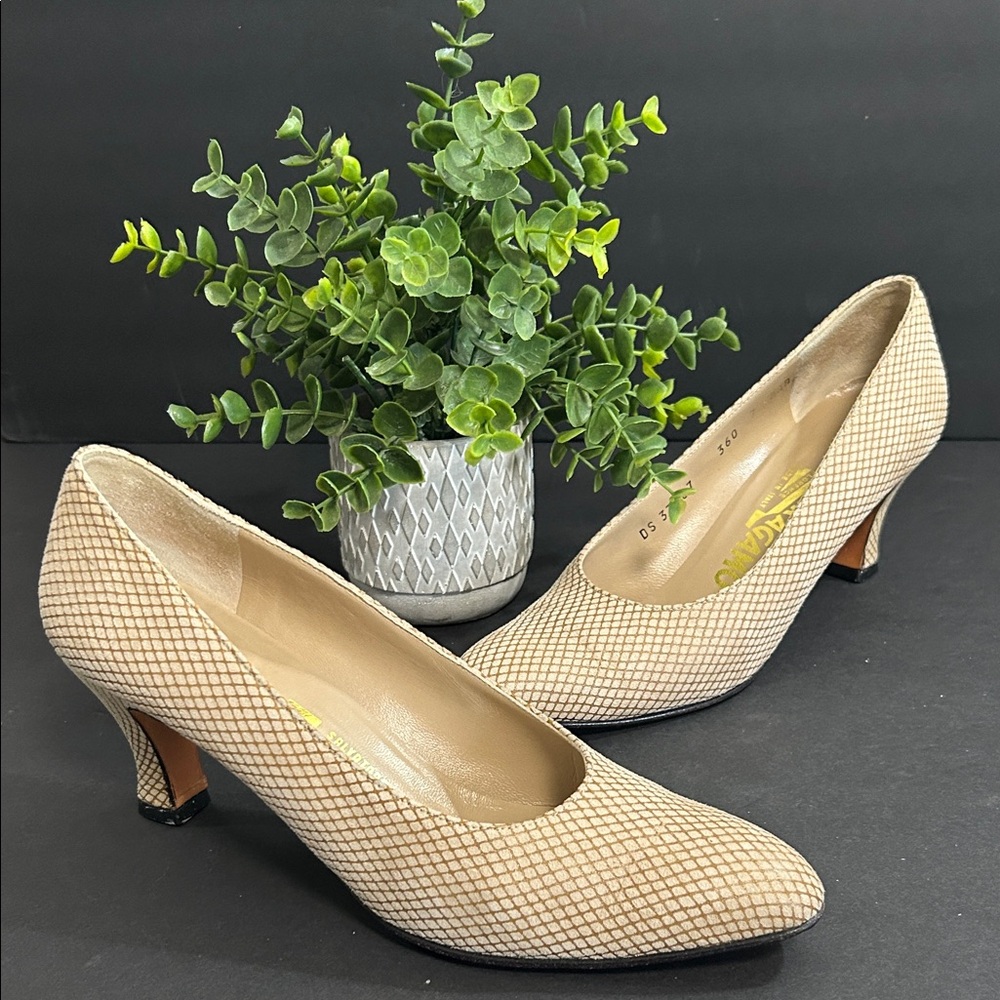 Salvatore Ferragamo Women's Pumps